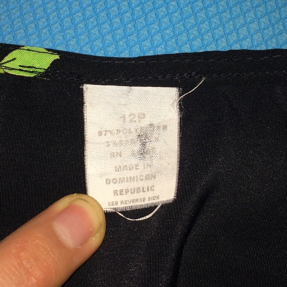 Beautiful black & floral long dress 12P - Picture 3 of 3